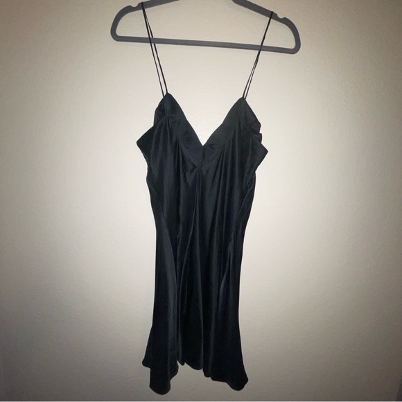 Fredrick’s of Hollywood Slip! - Picture 8 of 13